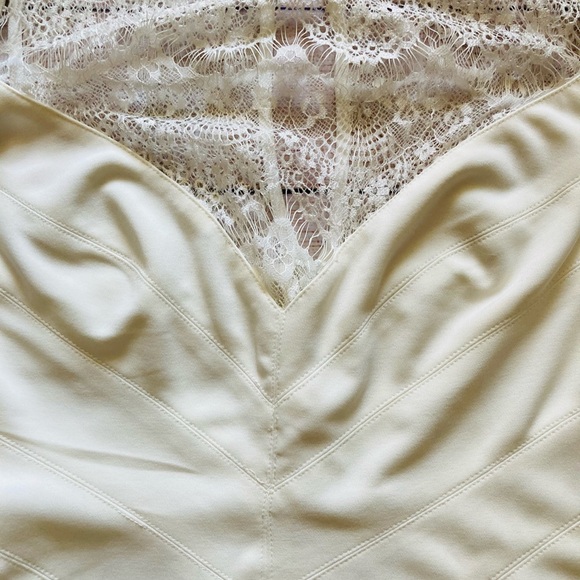 Lace Mini Dress - Picture 3 of 10